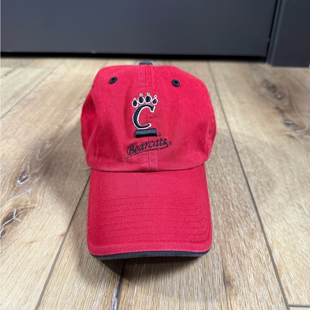 University of Cincinnati Bearcats Red OSFA Baseball Hat